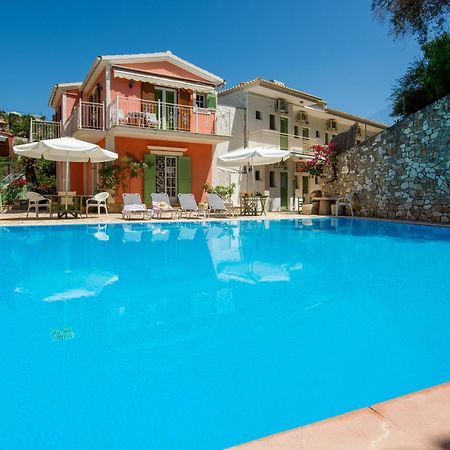 Soustas Apartments Longos  Luaran gambar