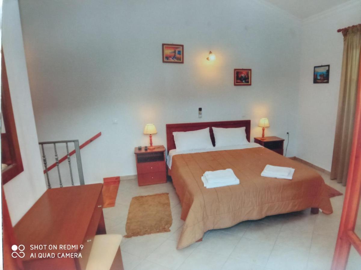 Soustas Apartments Longos  Luaran gambar