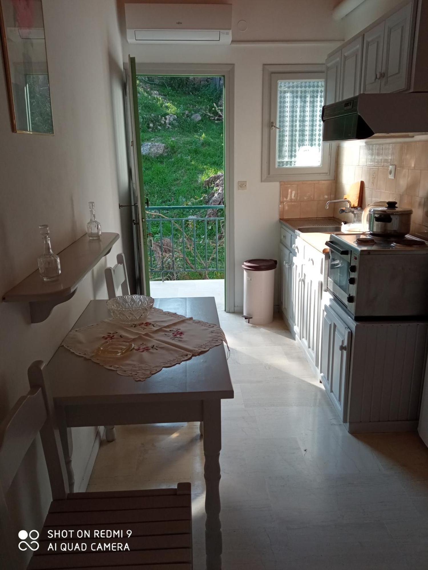 Soustas Apartments Longos  Luaran gambar