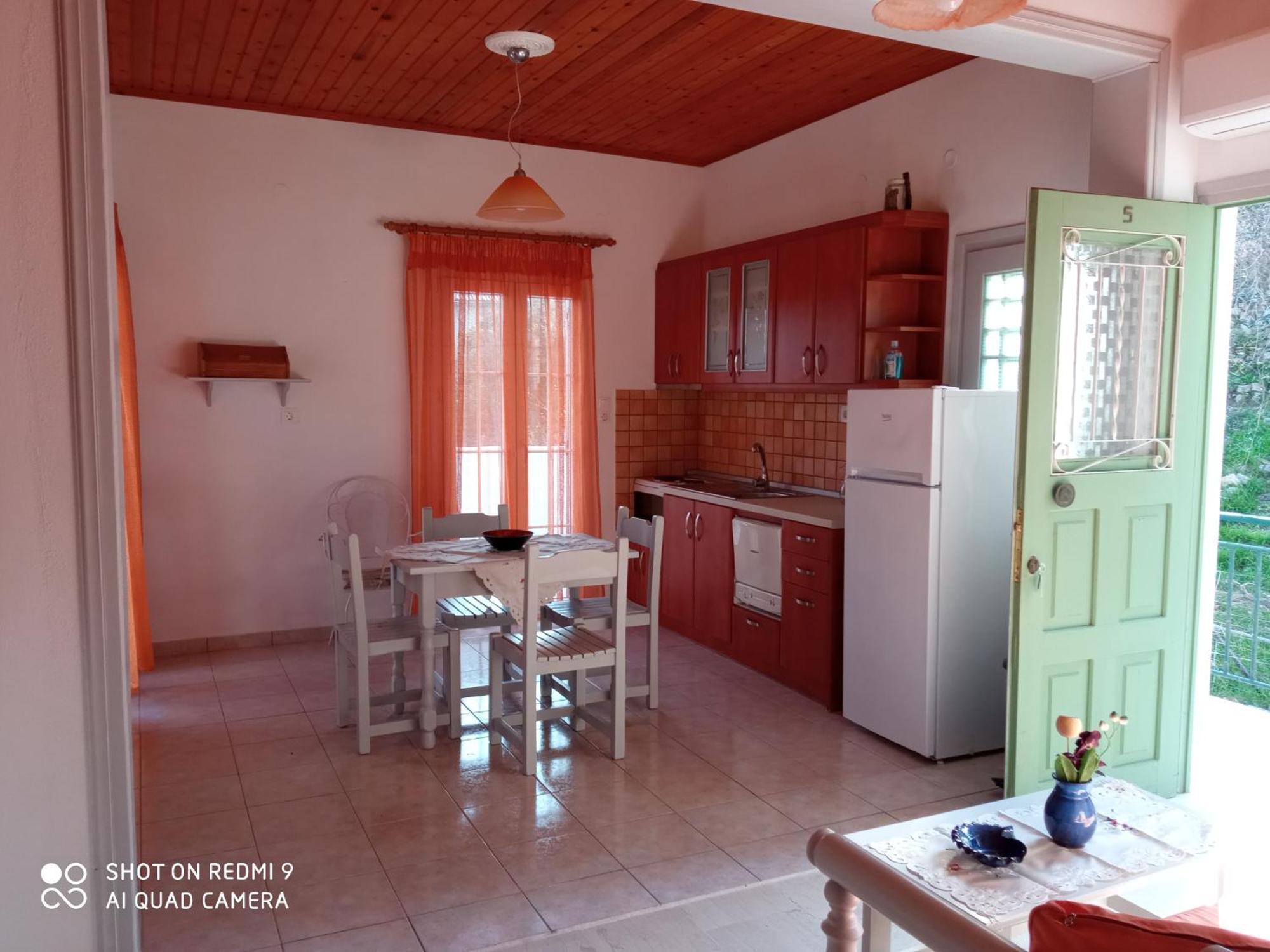 Soustas Apartments Longos  Luaran gambar